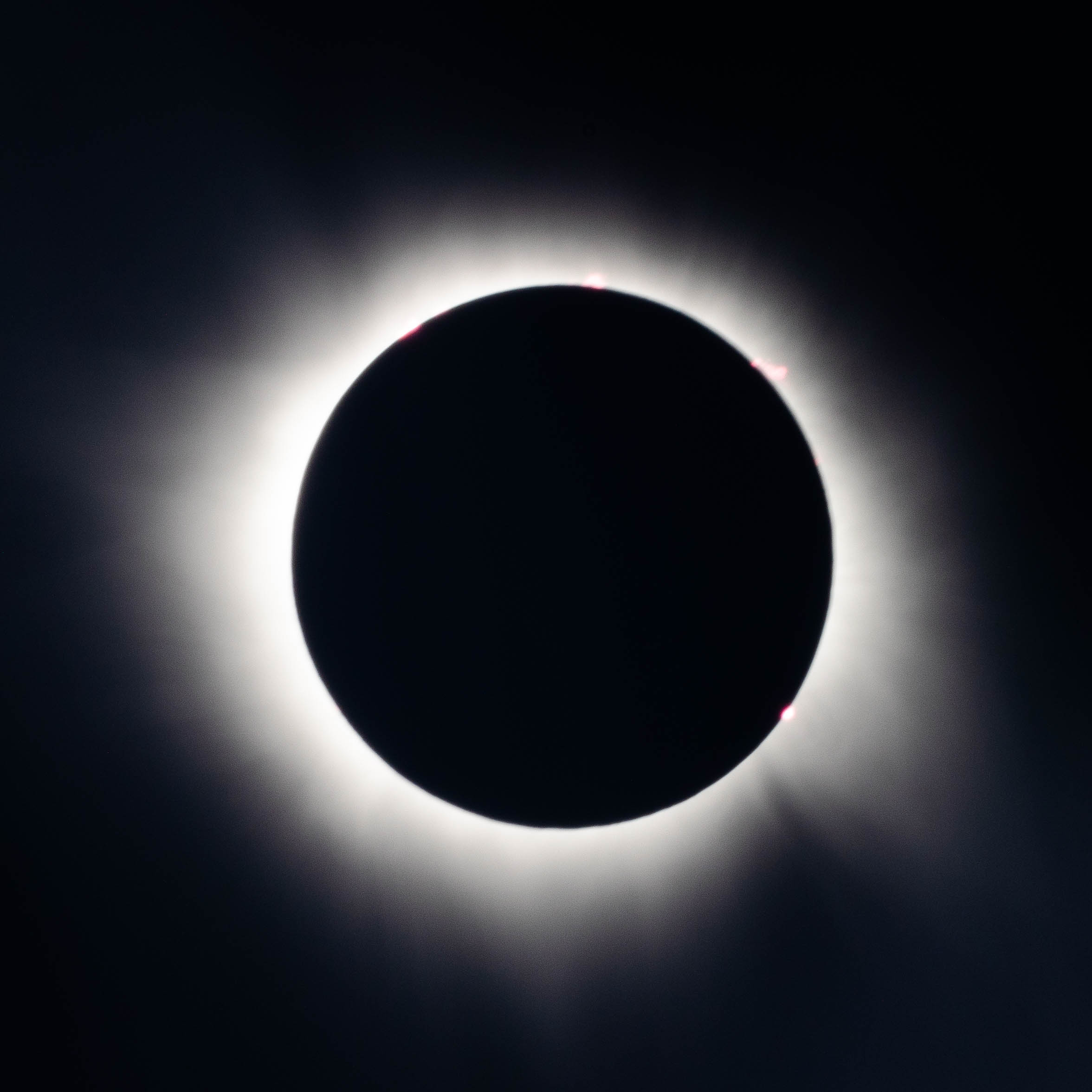 Hands-off eclipse photography with ruby and gphoto